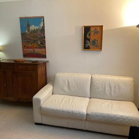 Spacieux Appartement Монс Экстерьер фото
