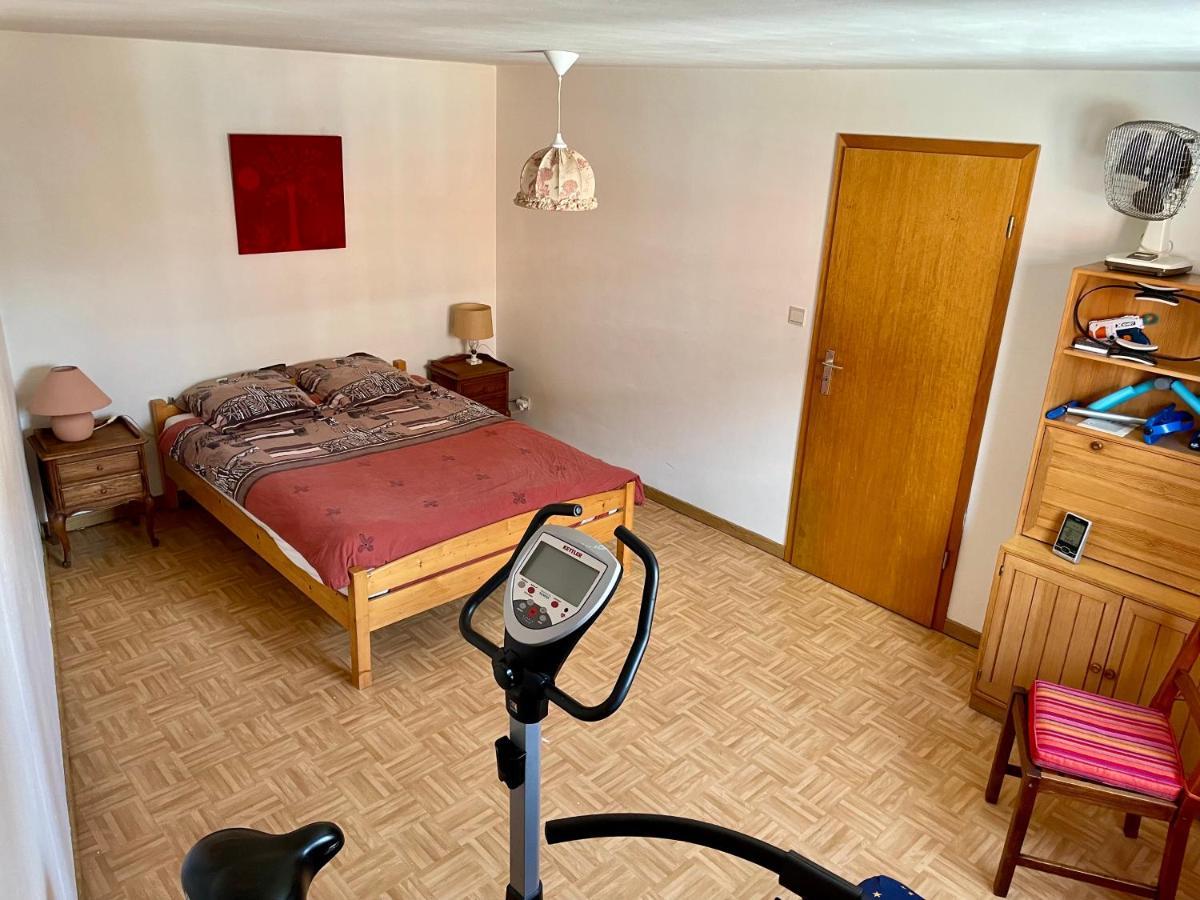 Spacieux Appartement Монс Экстерьер фото